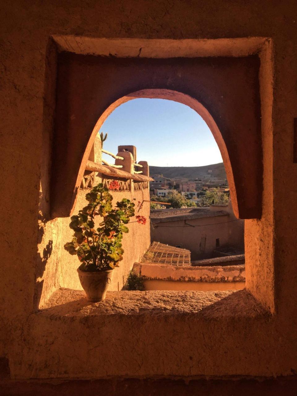 Les Jardins Du M'Goun Bed & Breakfast Kelaat-M'Gouna Exterior photo